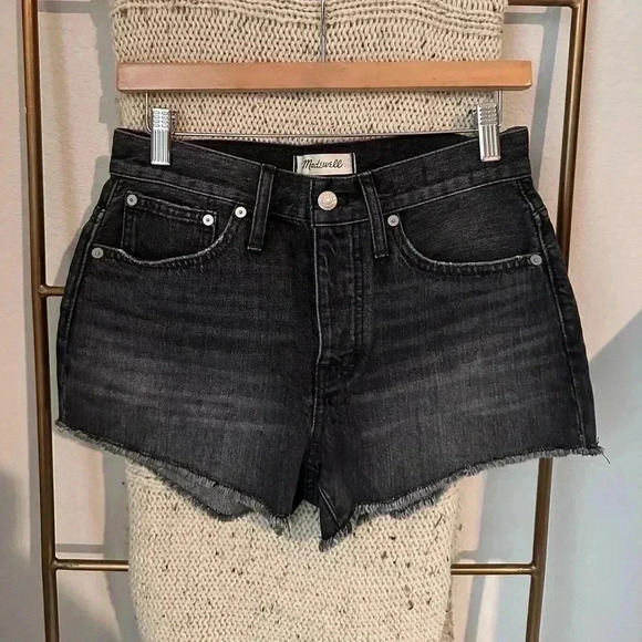 MADEWELL RELAXED DENIM SHORTS - Picture 1 of 5